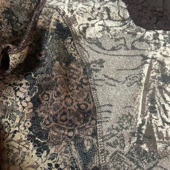 Casadei Multicolored Lace Bell Sleeve Blouse - Picture 6 of 6